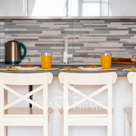 Oceanfront With Stunning Views Lbr650 Сан Мигель